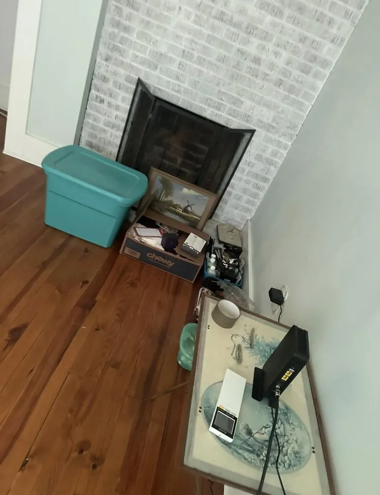 Trusted yard cleanup service for year-round maintenance across Bridgewater, VA - Premier Cleaning Services