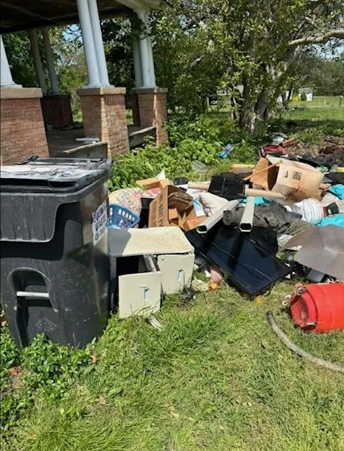 Top-rated landscaping services with custom design in Bridgewater, VA by Premier Cleaning Services