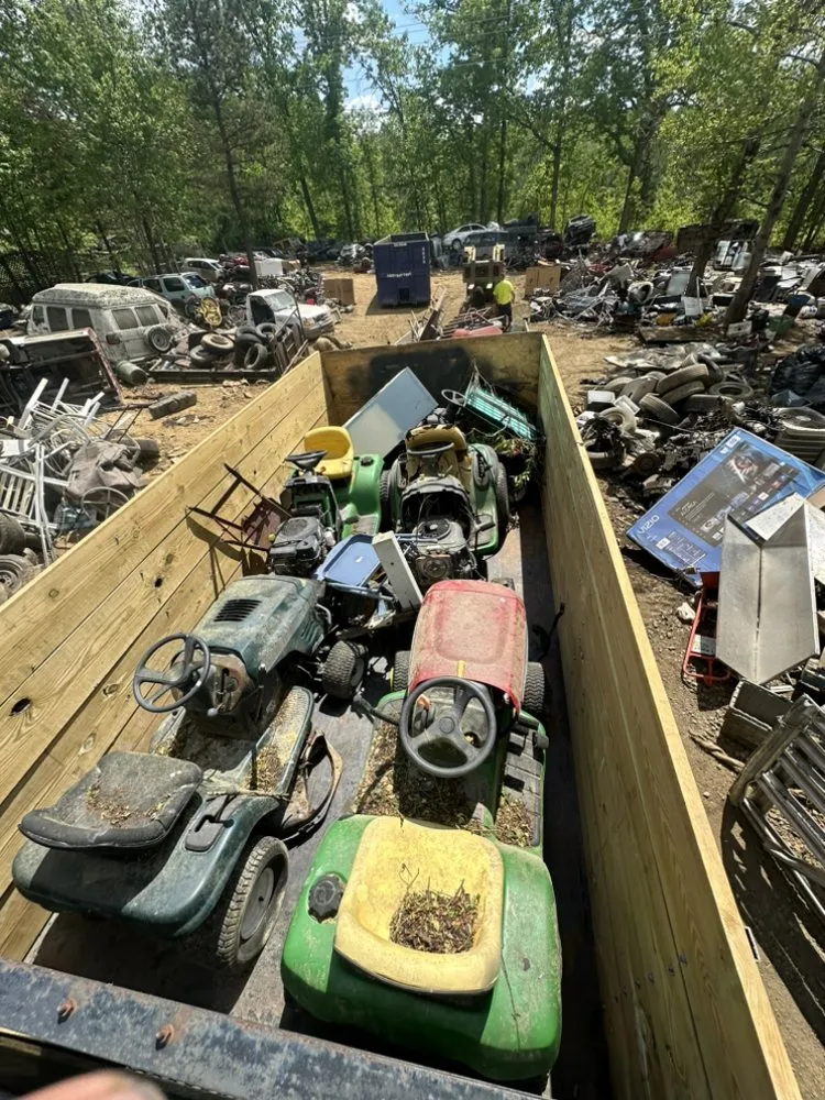 Expert outdoor landscaping in Bridgewater, VA - Premier Cleaning Services