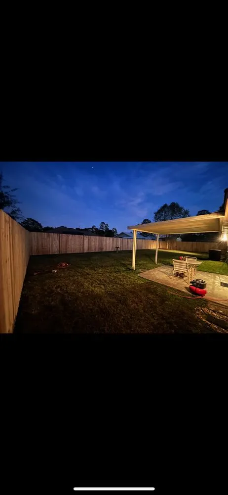 Local yard maintenance for residential properties in Baton Rouge, LA by Premier Green