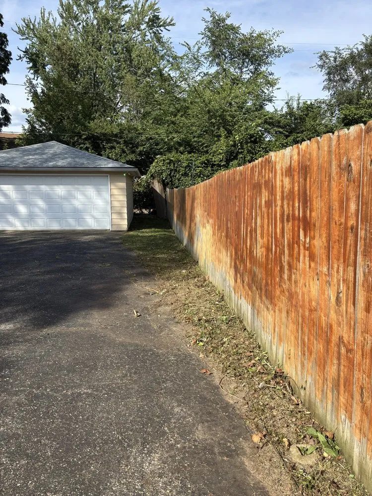 Local landscape installation for beautiful yards in Columbus, OH by Premier Green