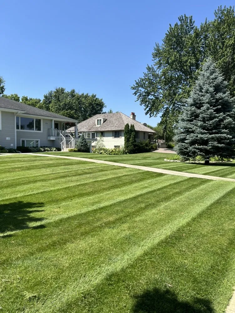 Trusted landscape installation experts serving Bloomington, MN - Premier Grounds