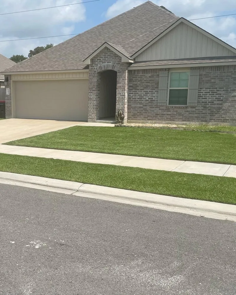 Trusted outdoor landscaping experts serving Rayne, LA - Premier Grounds Maintenance