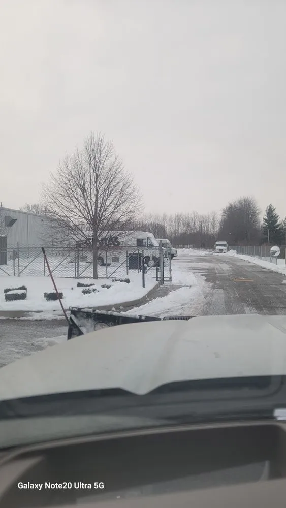 Local lawn care service in Indianapolis, IN - Premier Grounds Services