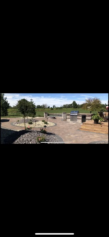 Top-rated garden landscaping experts serving Carlyle, IL - Premier Landscape & Design