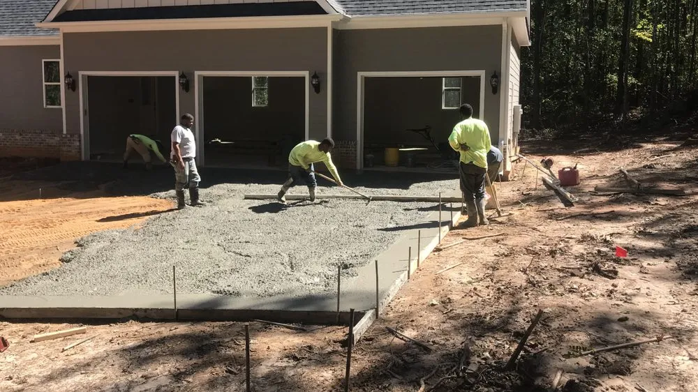 Expert yard maintenance experts serving Macon, GA - Premier Landscape & Excavation