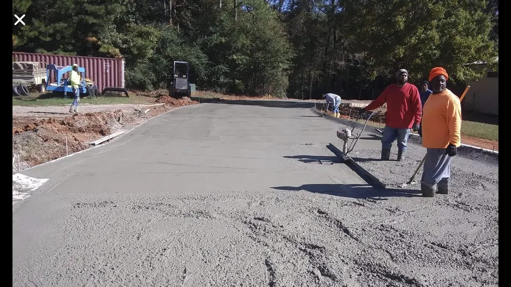 Reliable lawn care service in Macon, GA - Premier Landscape & Excavation