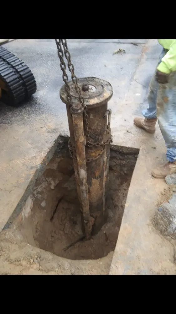 Professional lawn care service experts serving Macon, GA - Premier Landscape & Excavation