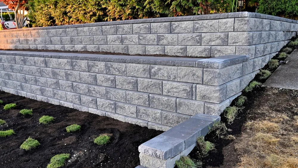 Expert yard maintenance experts serving Covington, WA - Premier Landscape Construction