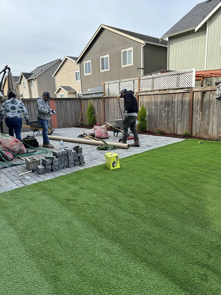 Trusted yard maintenance experts serving Covington, WA - Premier Landscape Construction