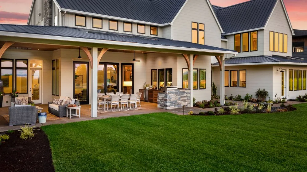 Top-rated garden landscaping in Covington, WA by Premier Landscape Construction