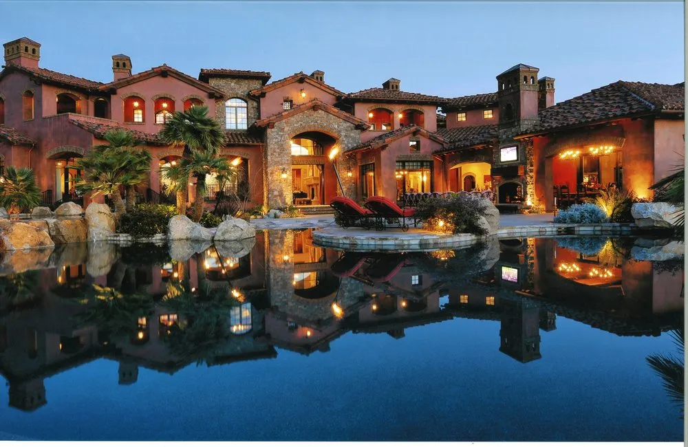 Trusted lawn mowing service near you across Encinitas, CA - Premier Landscape Lighting