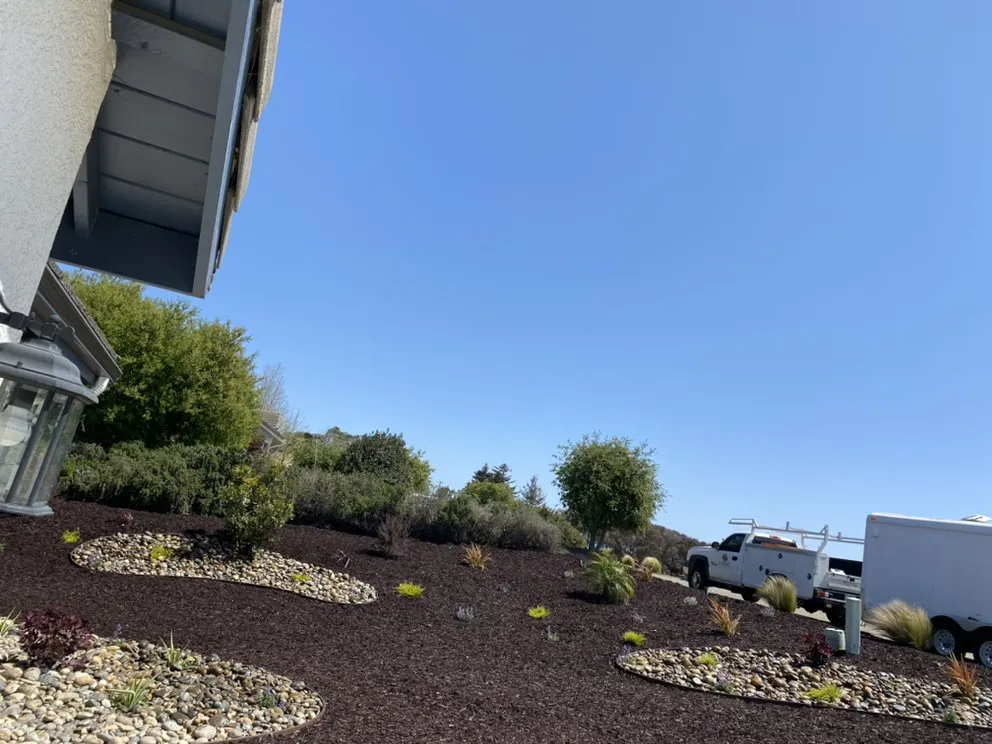 Local residential landscaping experts serving Santa Maria, CA - Premier Landscape