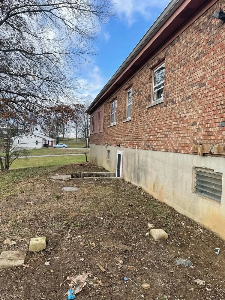 Trusted lawn mowing service for year-round maintenance in Carrollton, GA by Premier landscape services