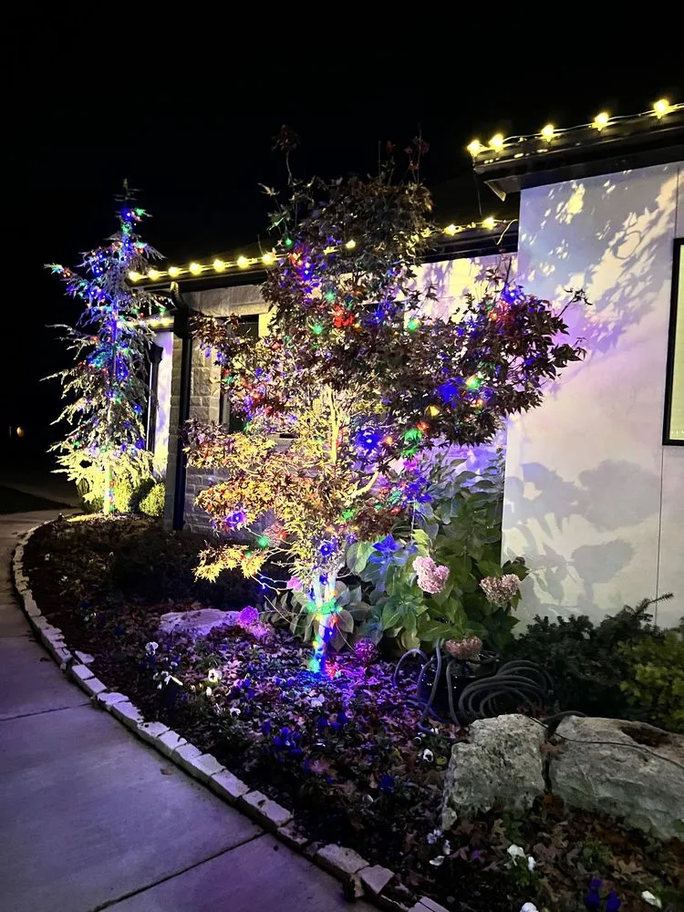 Reliable yard maintenance with custom design across Broken Arrow, OK - Premier Landscape Specialist