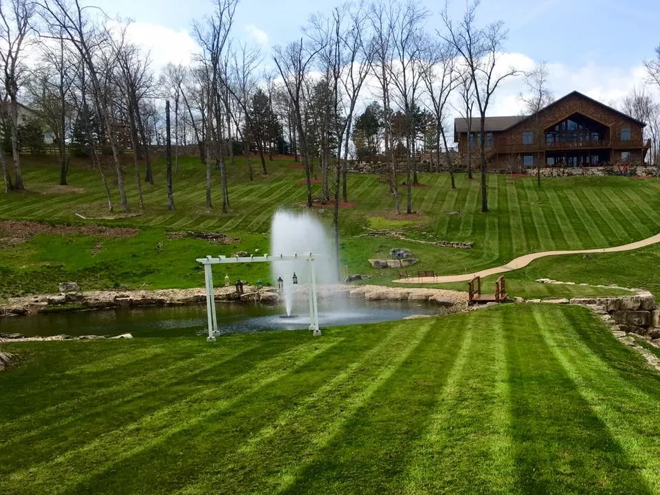Top-rated landscaping services in Branson, MO by Premier Landscapes