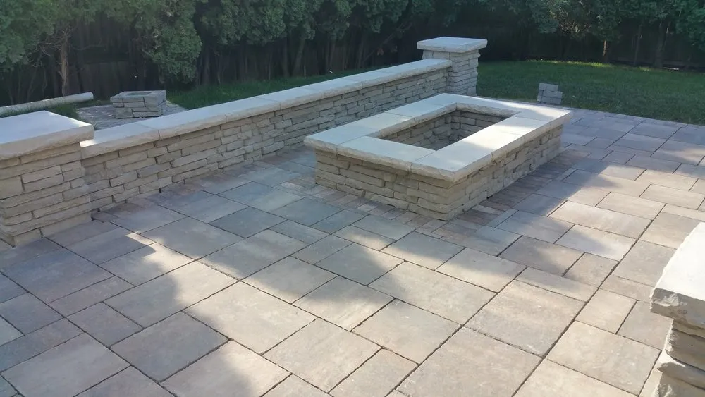 Professional landscape design in Washington, IL by Premier Landscapes