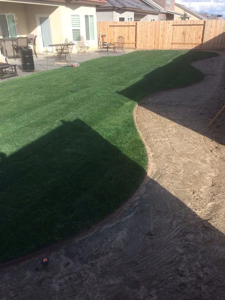 Expert garden landscaping for residential properties in Bakersfield, CA by Premier Landscaping