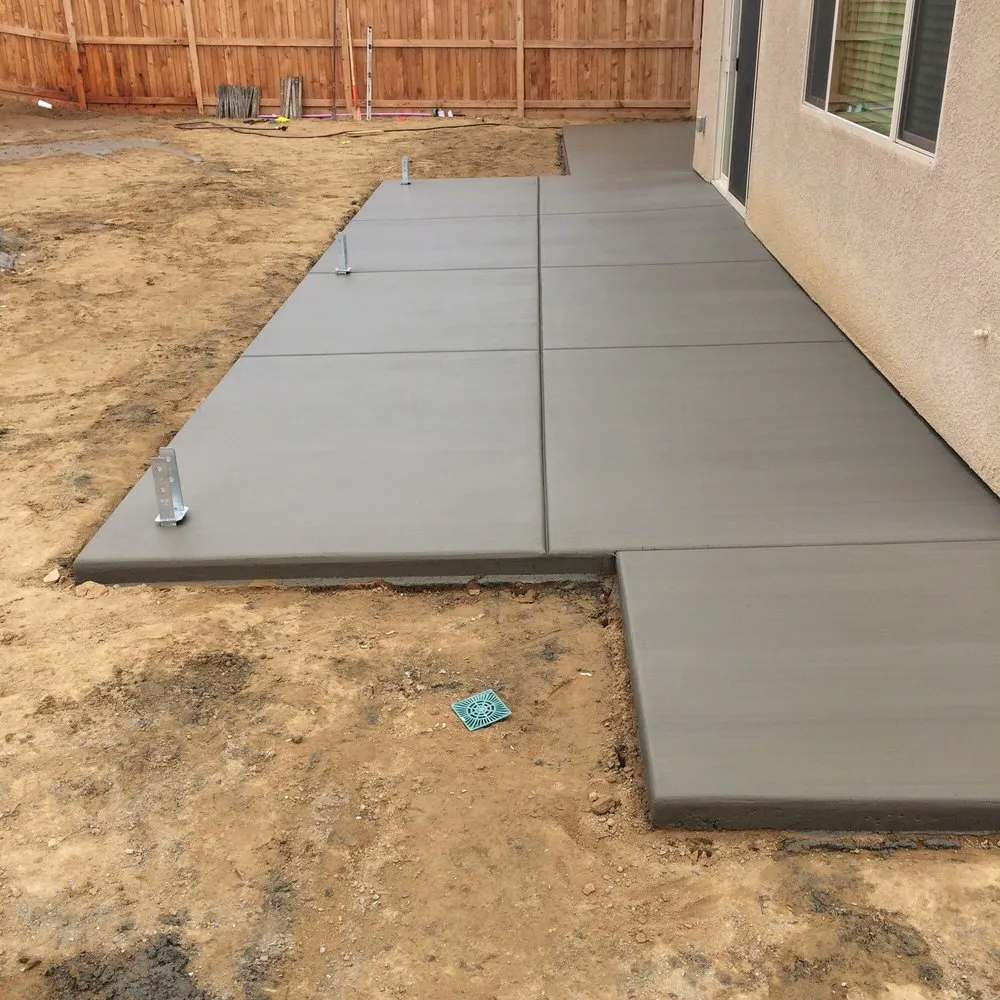 Local yard cleanup service in Bakersfield, CA - Premier Landscaping