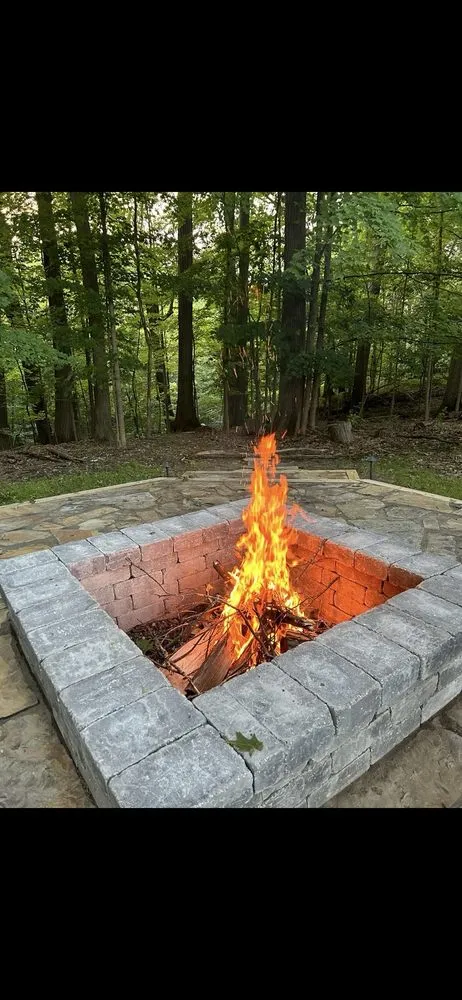 Local outdoor landscaping experts serving Cleveland, OH - Premier Landscaping