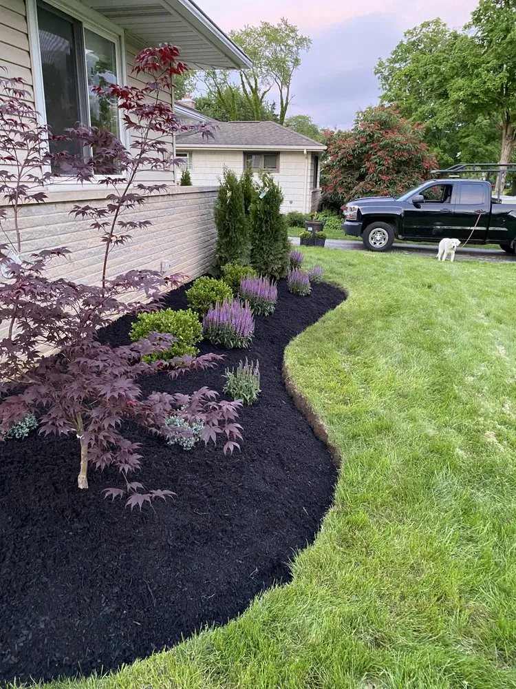 Local lawn care service experts serving Dublin, OH - Premier Landscaping