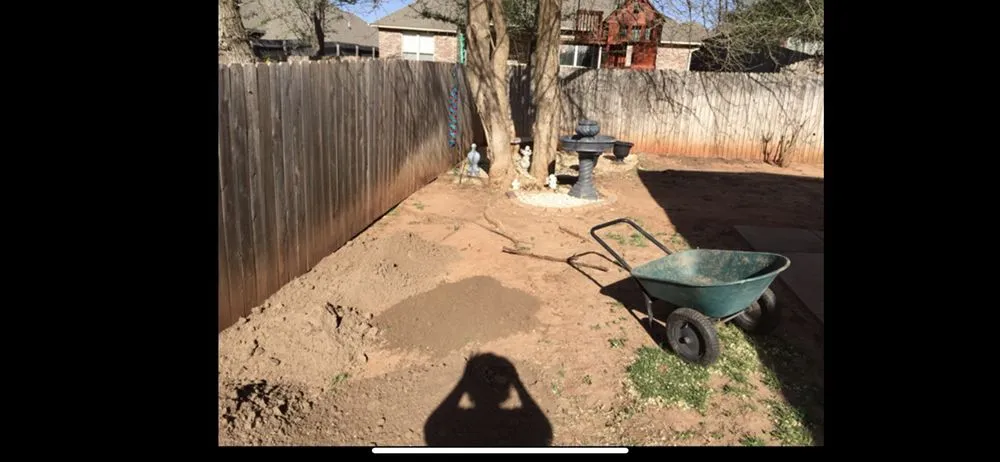 Affordable lawn care service experts serving Edmond, OK - Premier Landscaping