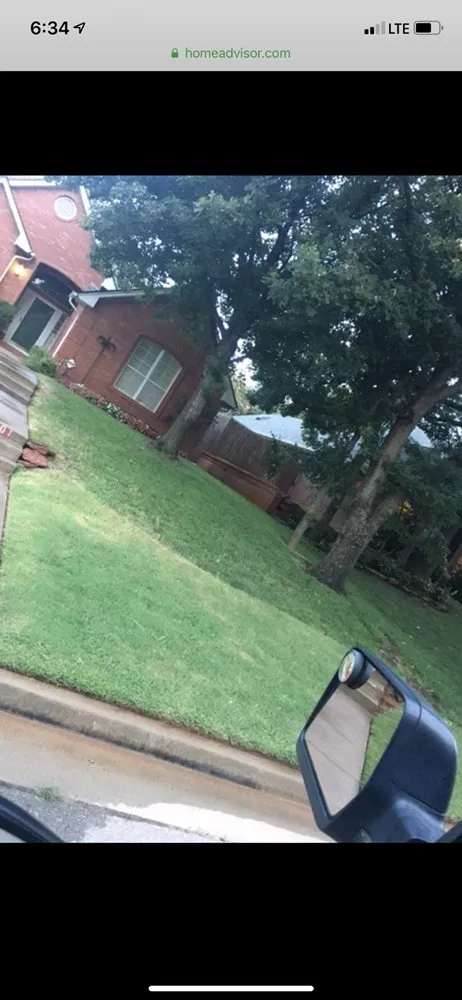 Local lawn mowing service experts serving Edmond, OK - Premier Landscaping