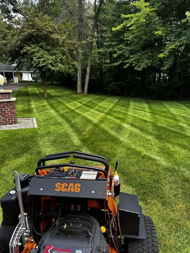 Top-rated yard cleanup service for residential properties in Kronenwetter, WI by Premier Lawn & Landscape