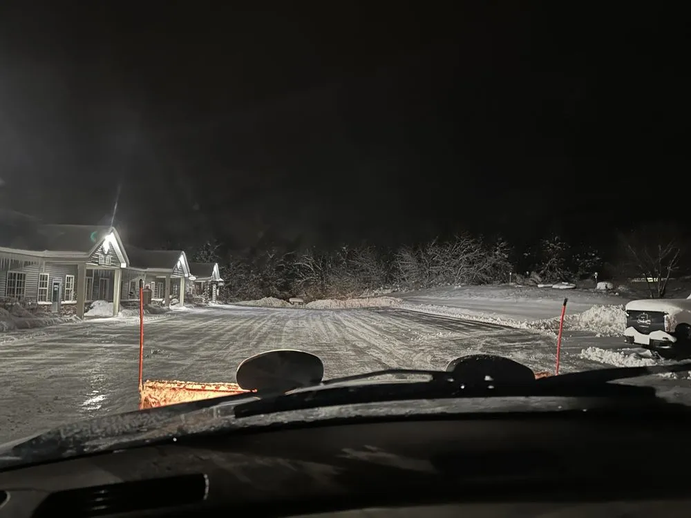 Affordable yard maintenance for homes in Richland, MI by Premier Lawn & Snow