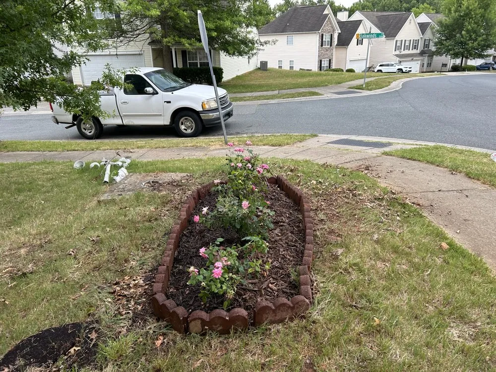 Affordable lawn care service for homes in Charlotte, NC by Premier Lawn and Garden