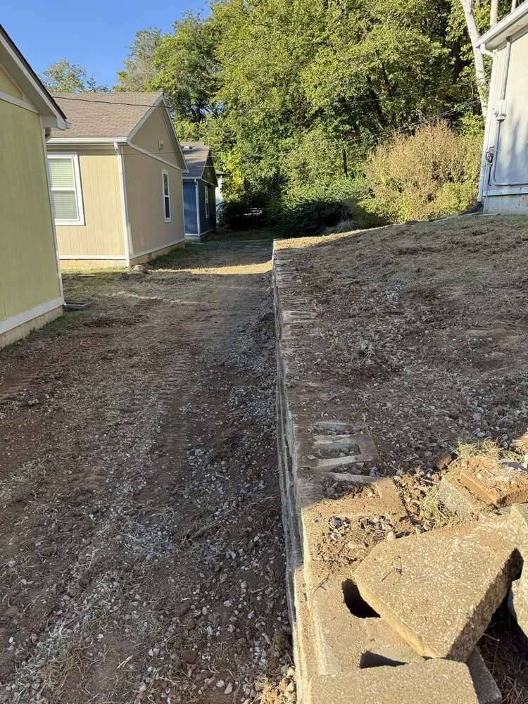Reliable garden landscaping experts serving Holt, MO - Premier Lawn and Landscape