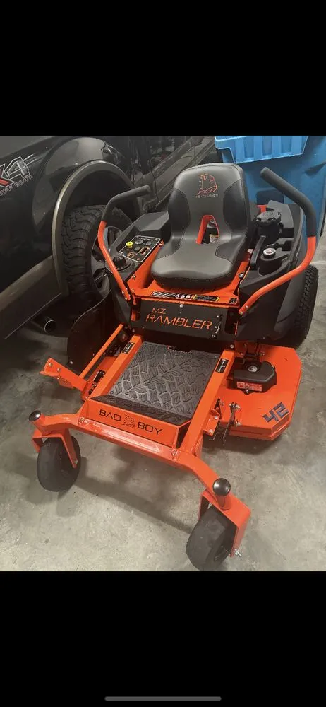 Trusted lawn mowing service for outdoor upgrades across Luling, LA - Premier Lawn Care Service