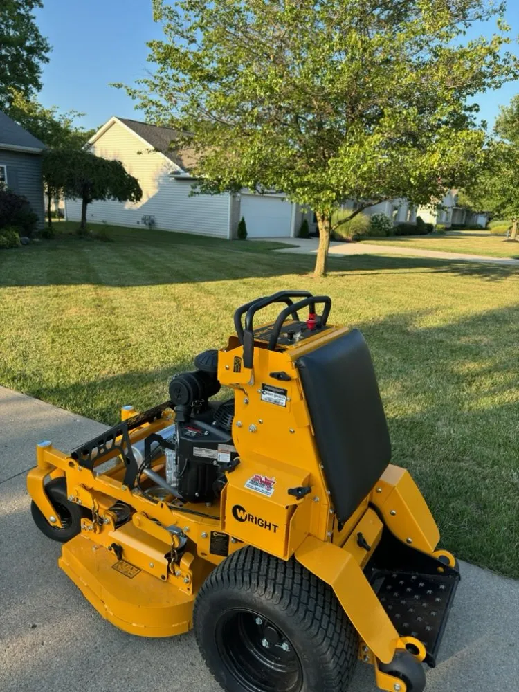 Professional landscaping services experts serving Westlake, OH - Premier Lawn Solutions