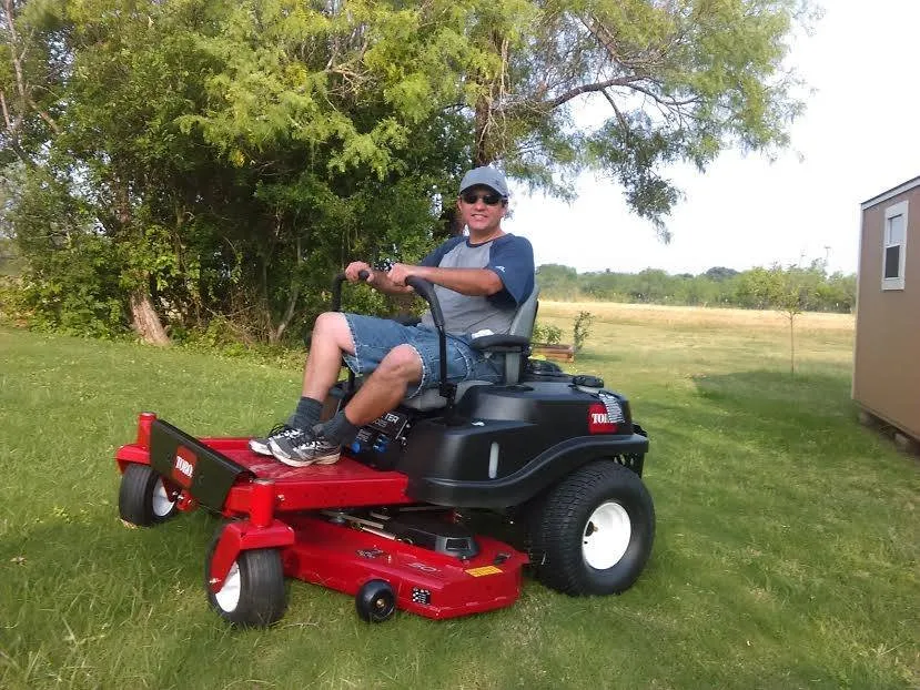 Trusted yard maintenance in Pipe Creek, TX - Premier Lawns