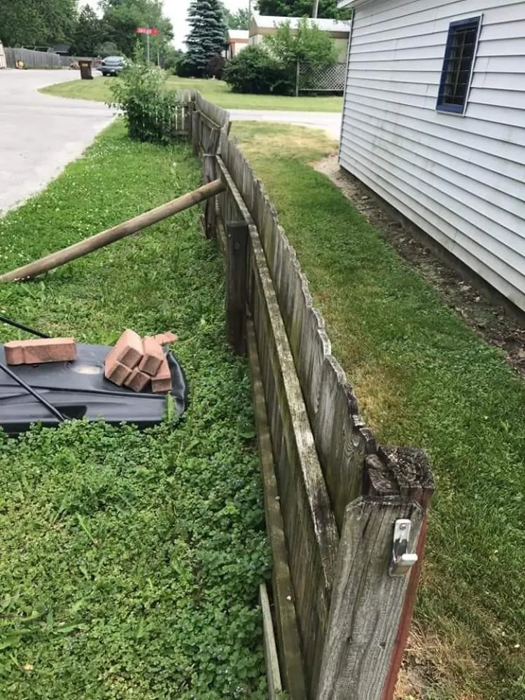 Affordable residential landscaping for homes in Fort Wayne, IN by Premier Lawnscapes