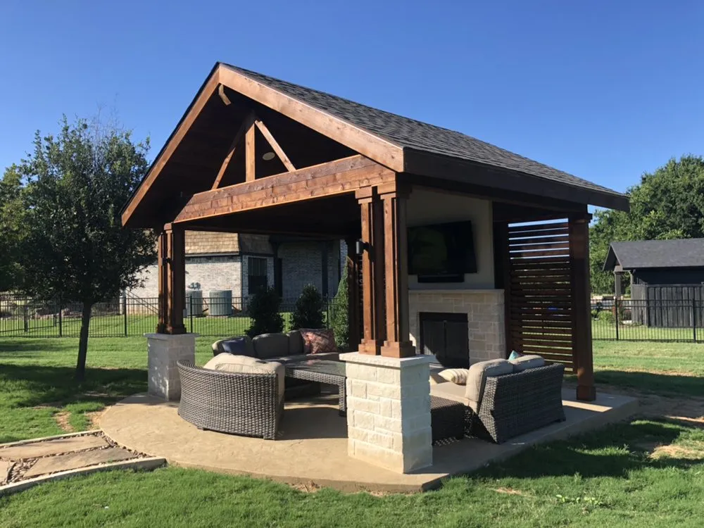 Custom lawn care service experts serving Flower Mound, TX - Premier Lawnscapes of Texas