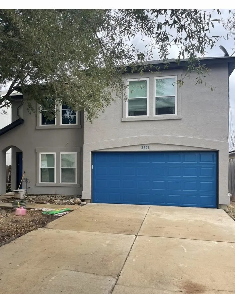 Local outdoor landscaping in Waco, TX by Premier Maintenance