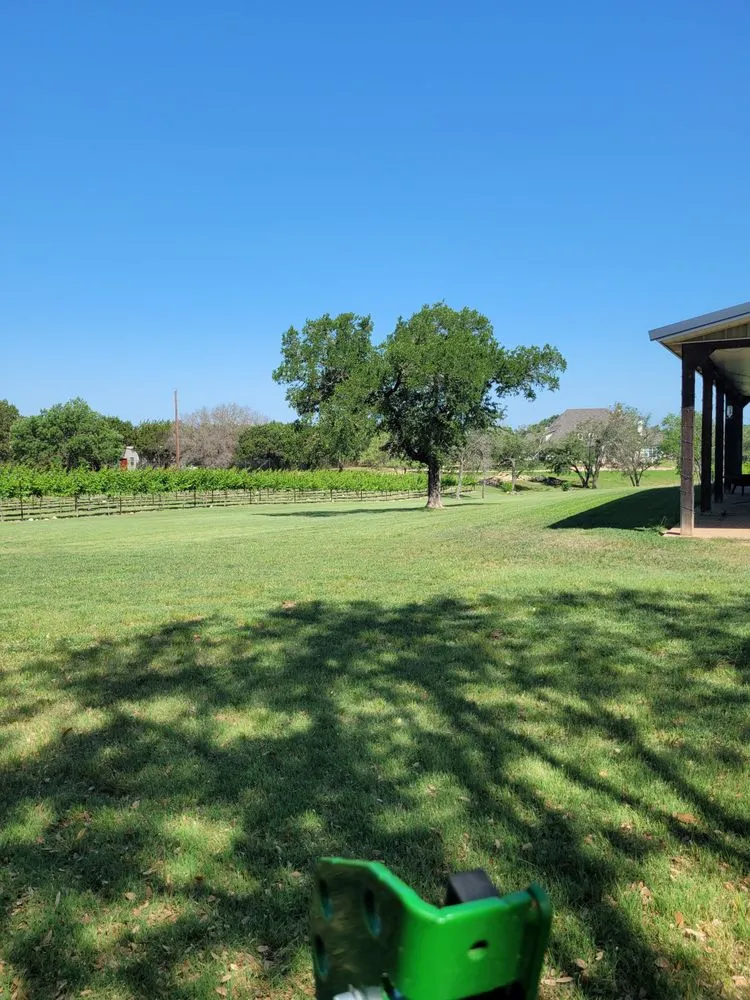 Expert outdoor landscaping in Waco, TX - Premier Maintenance