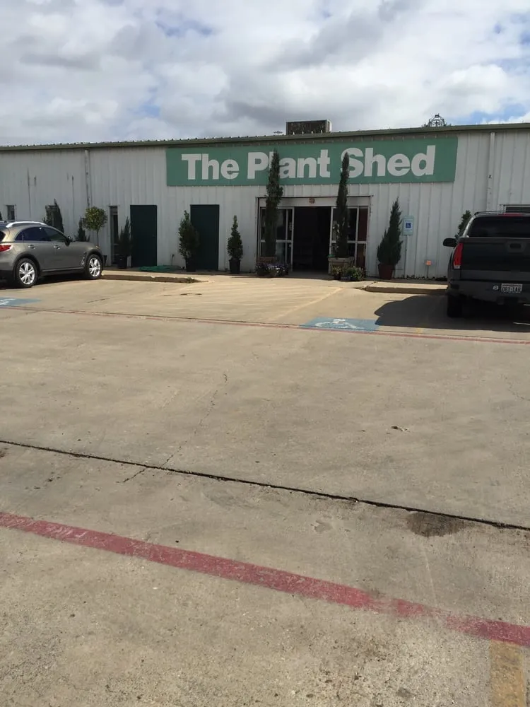 Custom lawn care service near you across Euless, TX - Premier Nursery