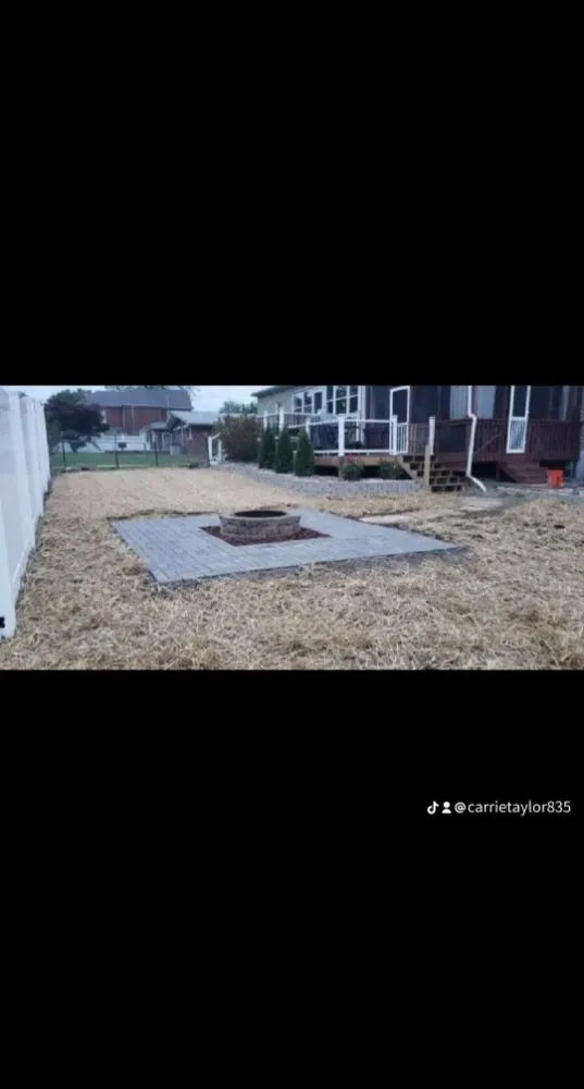 Custom outdoor landscaping in Chatham, IL - Premier Outdoor Creations