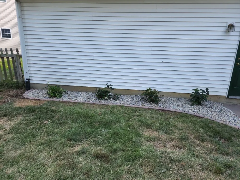 Local yard maintenance in Chatham, IL - Premier Outdoor Creations