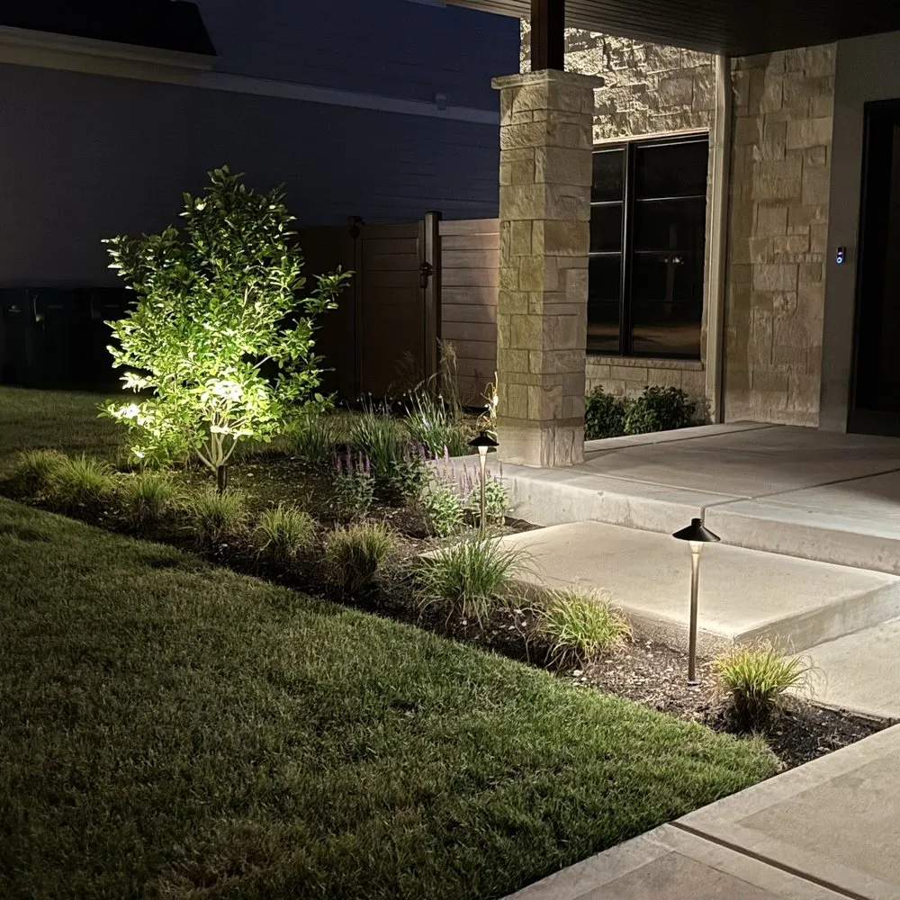 Professional landscaping services with custom design across Elmhurst, IL - Premier Outdoor Environments, Inc