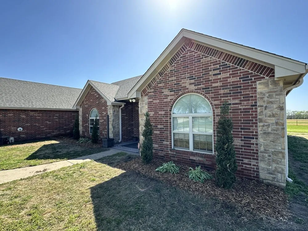 Local residential landscaping in Bartlesville, OK by Premier Outdoor Management