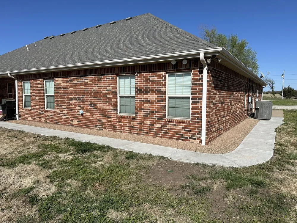 Local residential landscaping experts serving Bartlesville, OK - Premier Outdoor Management