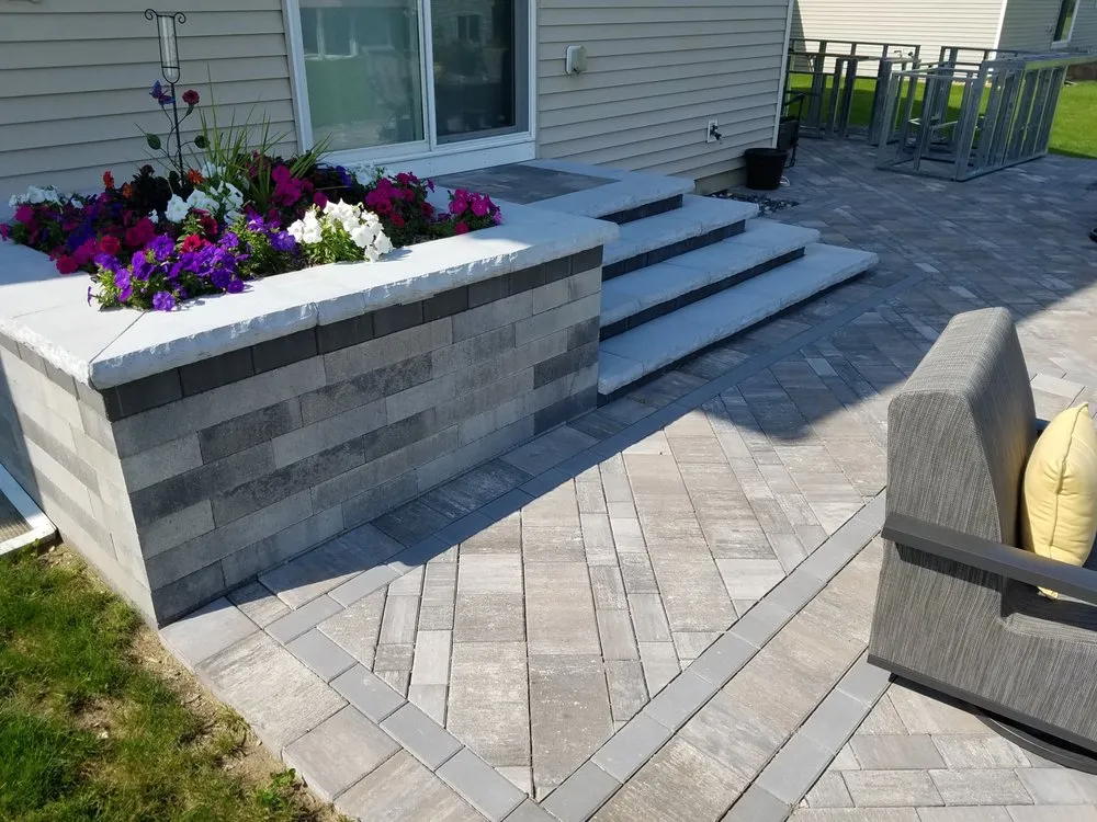 Top-rated landscaping services in Shakopee, MN - Premier Patio and Landscape,LLC