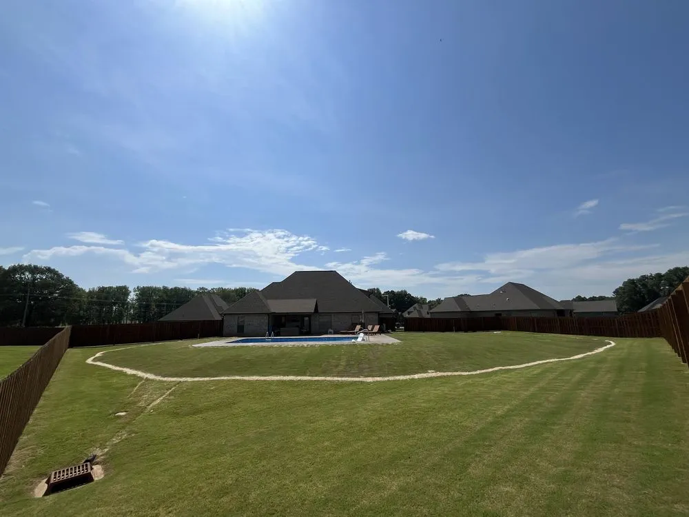 Trusted yard cleanup service in Medina, TN - Premier Properties