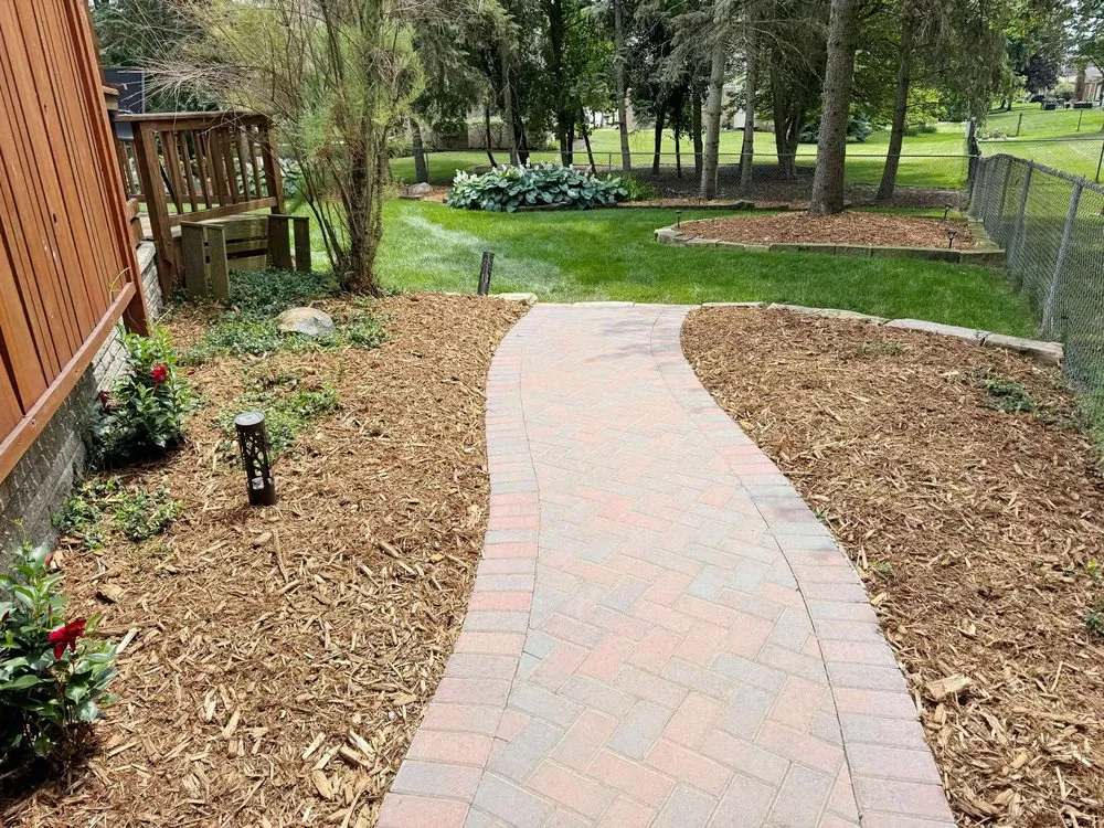 Local outdoor landscaping experts serving Livonia, MI - Premier Property Maintenance