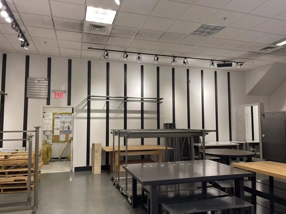 Custom lawn mowing service in Union Gap, WA - Premier Property Mgmt. & Construction