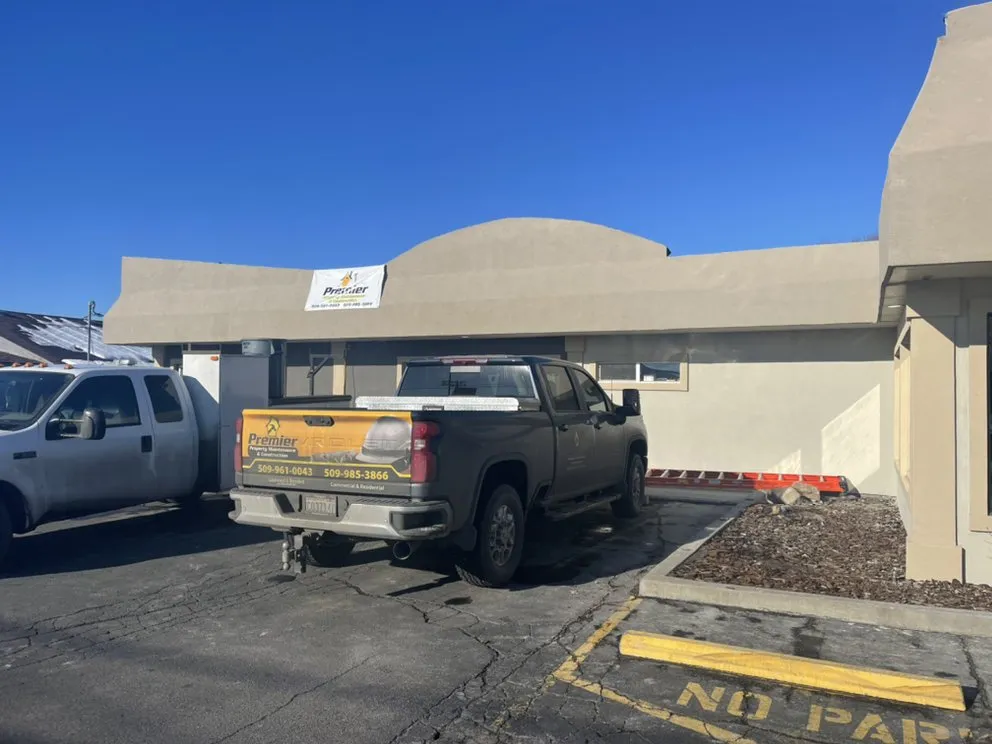 Trusted garden landscaping experts serving Union Gap, WA - Premier Property Mgmt. & Construction