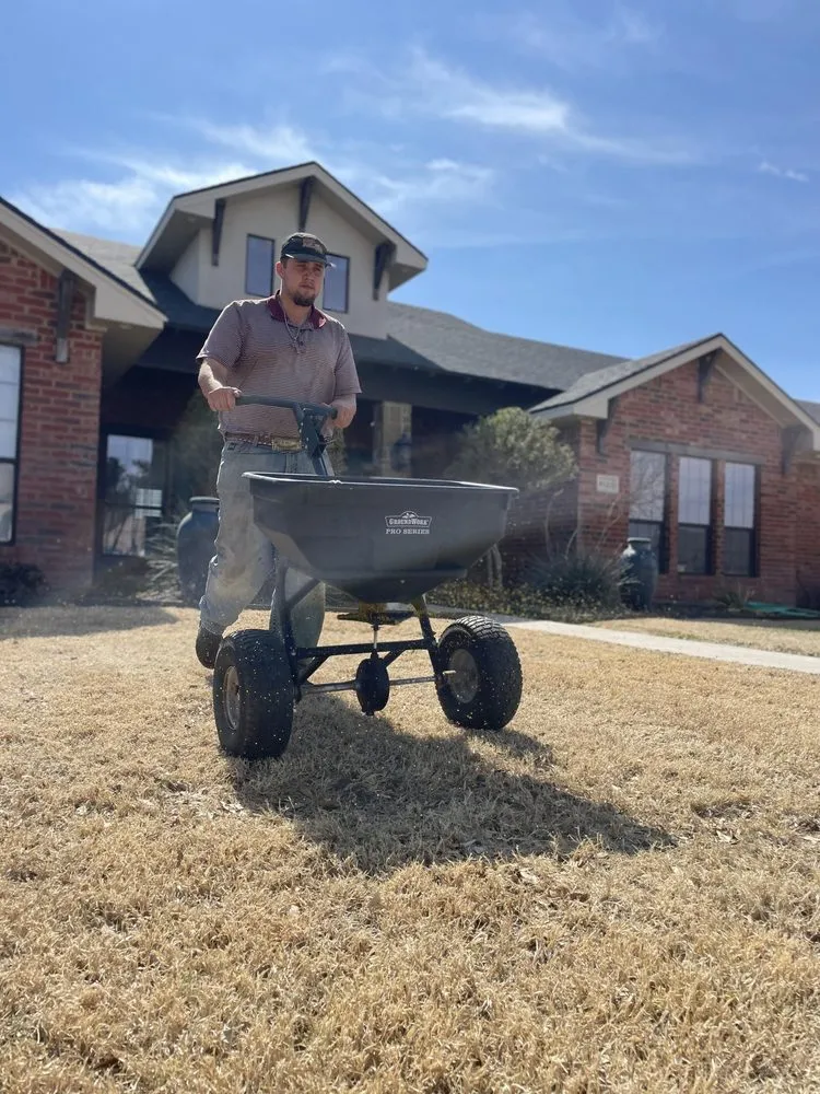 Expert yard cleanup service experts serving San Angelo, TX - Premier Property Services